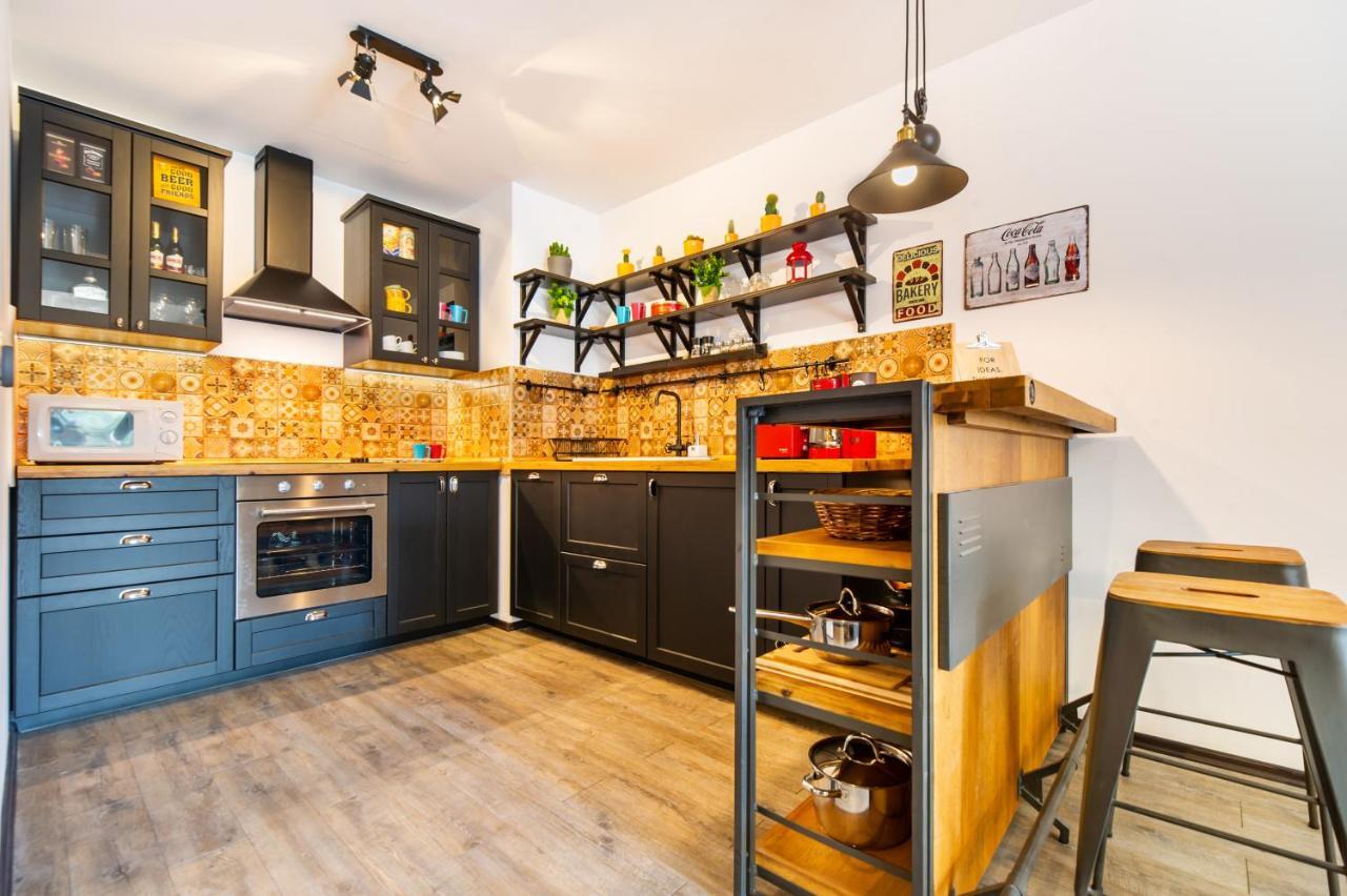 Art Gallery Apartment In Silver Mountain Poiana Brasov Buitenkant foto