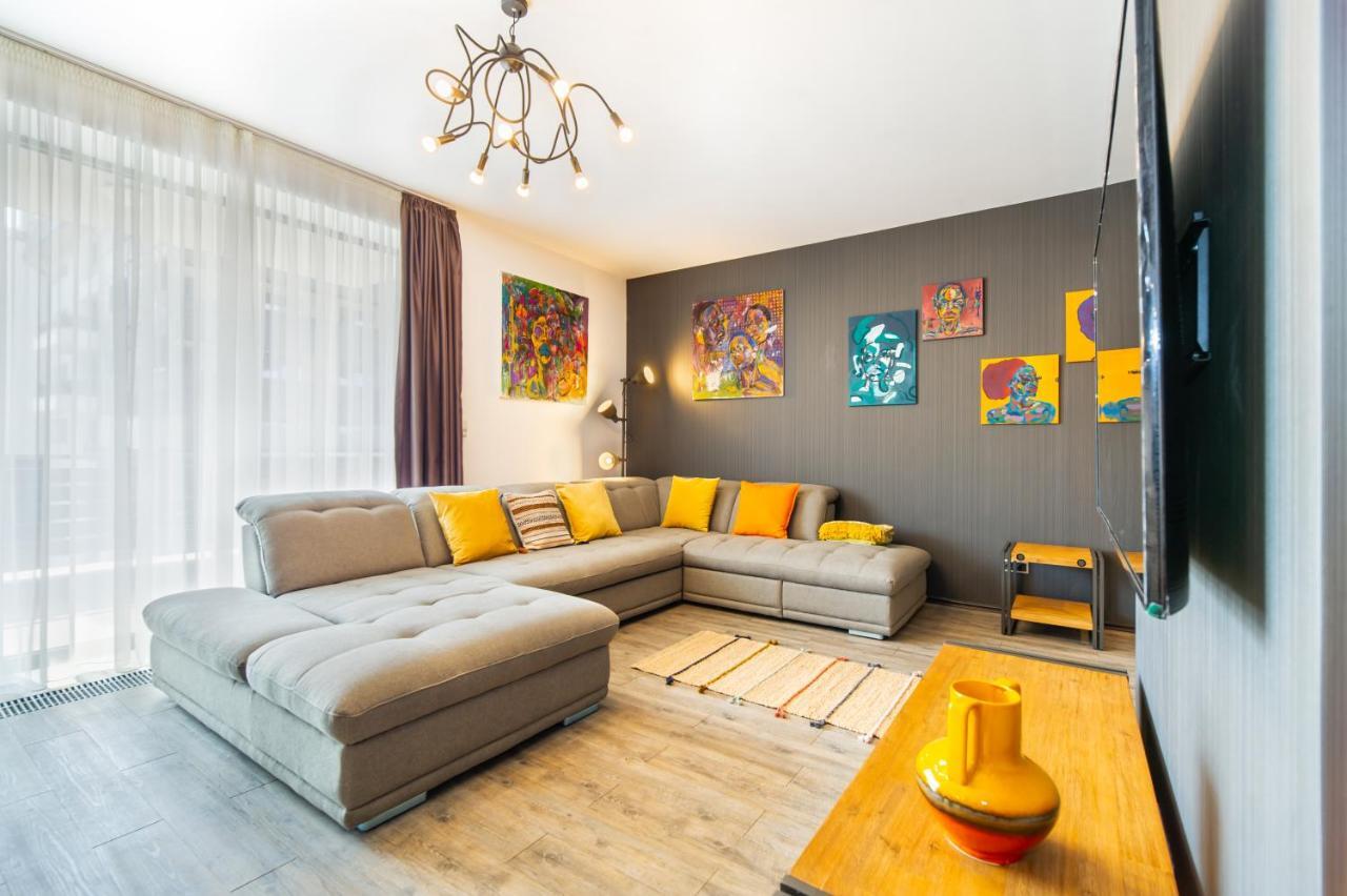 Art Gallery Apartment In Silver Mountain Poiana Brasov Buitenkant foto