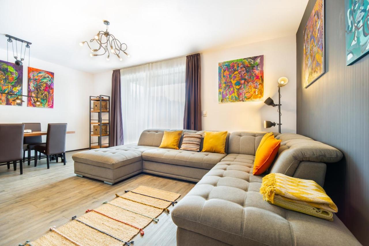 Art Gallery Apartment In Silver Mountain Poiana Brasov Buitenkant foto